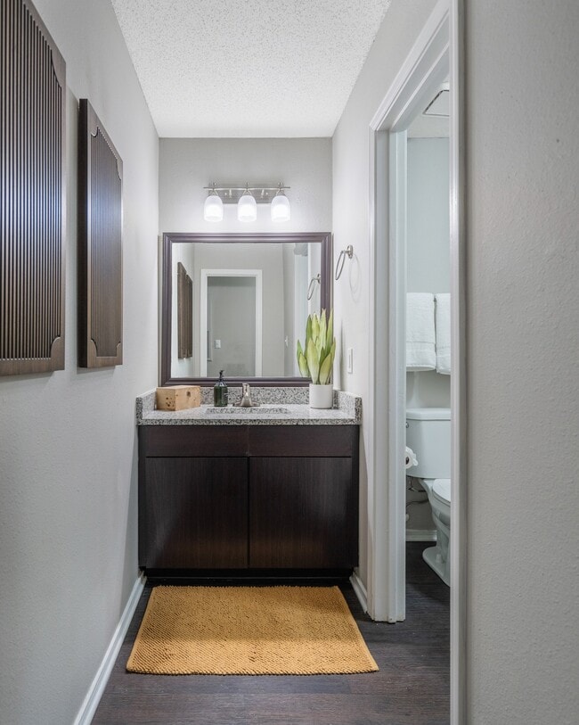 Clairmont Reserve Apartment Homes