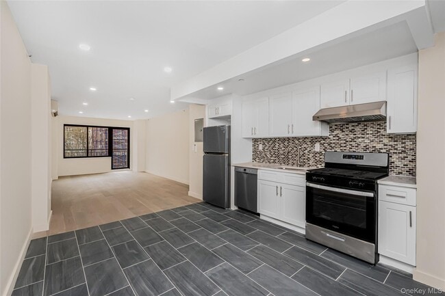 Photo - 3641 Johnson Ave