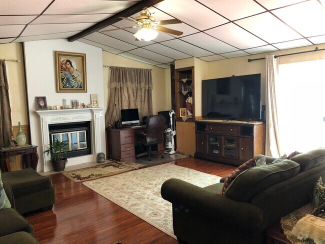 Photo - 7969 Elvaton Rd