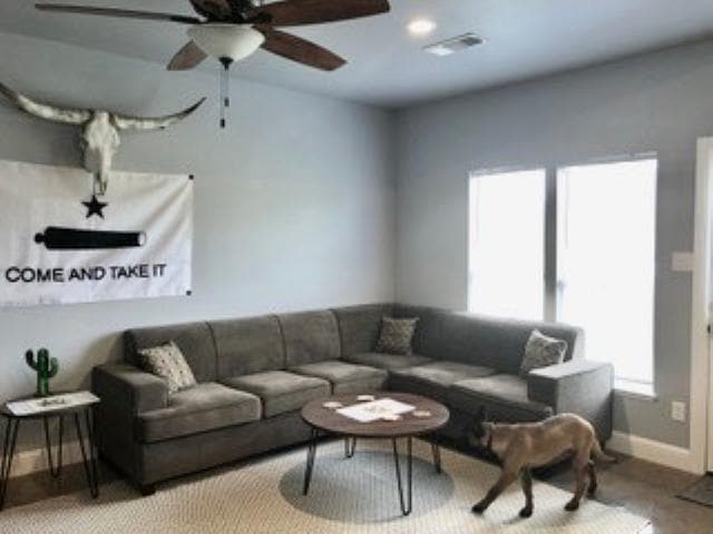 Building Photo - 4275 Old Thomas Rd Unit Pool House Apt