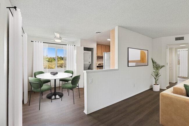 Classic Package II dining area