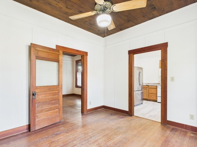 Photo - Charming & Authentic 1933 Cottage