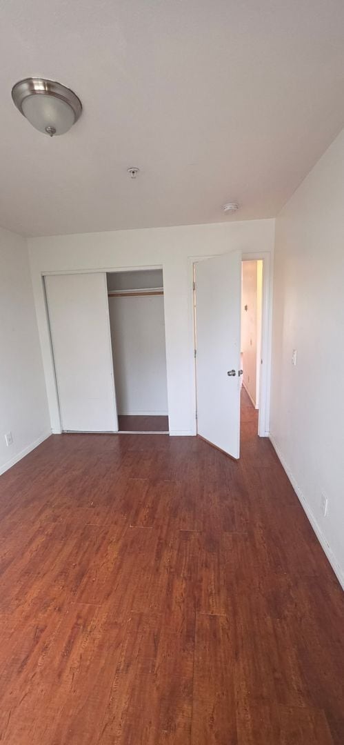 Photo - 1120-1122 W 93rd St Unidad 1122 W 93rd St