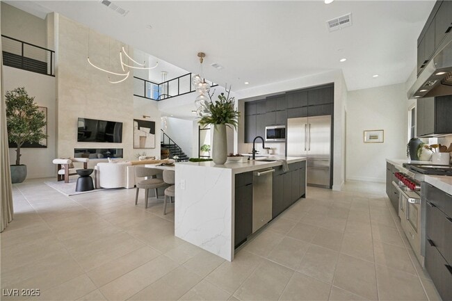 Photo - 10718 Desert Hts Ave