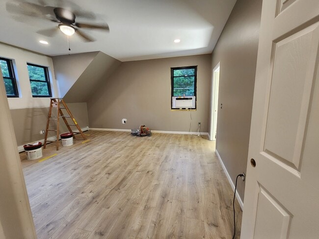 Building Photo - 35 Indian Brook Rd Unit 1BR Rental