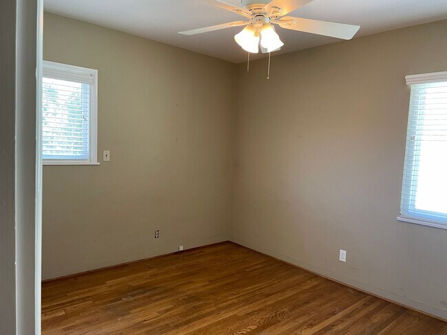 Photo - 1025 N Milpas St Unit 3