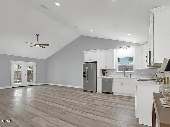 Photo - 104 Oleander Cir