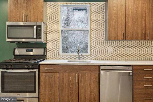 Photo - 2146 N Van Pelt St Unidad Apt #2