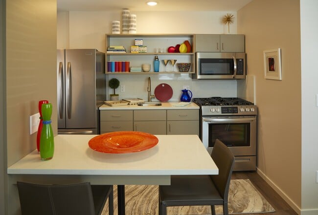 Studio A View of Dining Area - 5th On Main Apartments