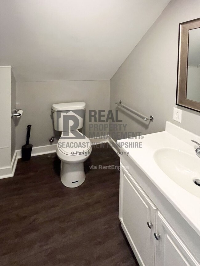 Photo - 20 Pearl St Unit E
