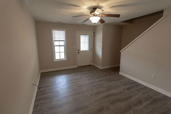 Photo - 4614 Dehaven Dr