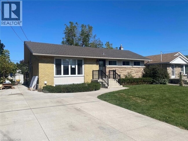 Photo - 45 Endfield Ave