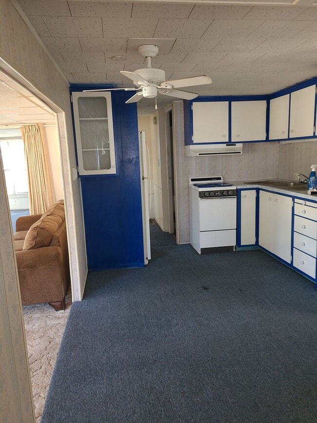 Photo - 55+ mobile home community. On canal to bea...