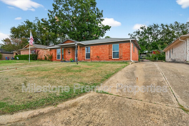 Photo - 112 S Wood Ave