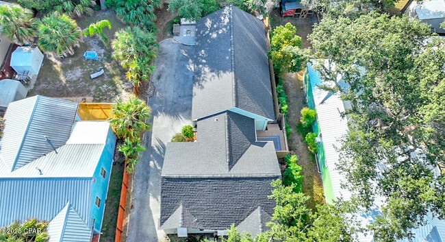 Photo - 1611 Lake Ave