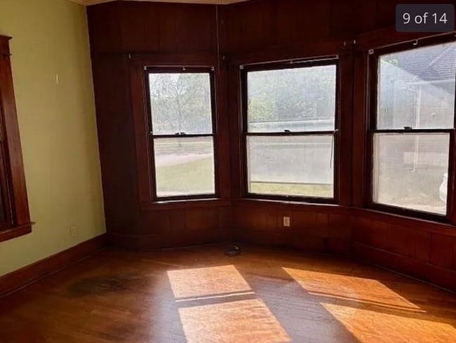 Photo - 306 S Olive St