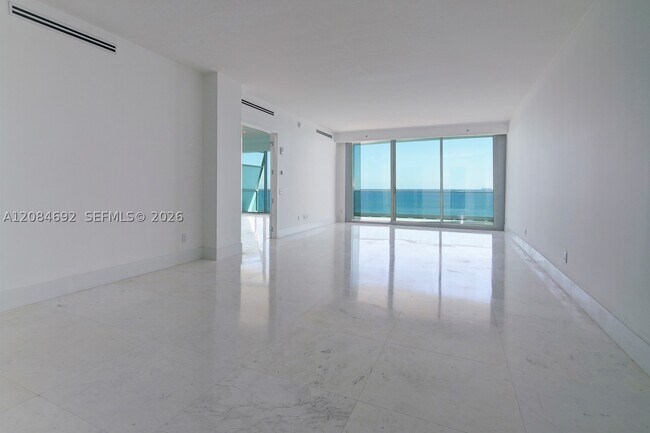 9349 Collins Ave Unit 1004