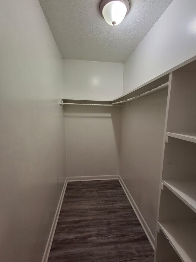 3700 Squaw Valley Dr SW Unit A