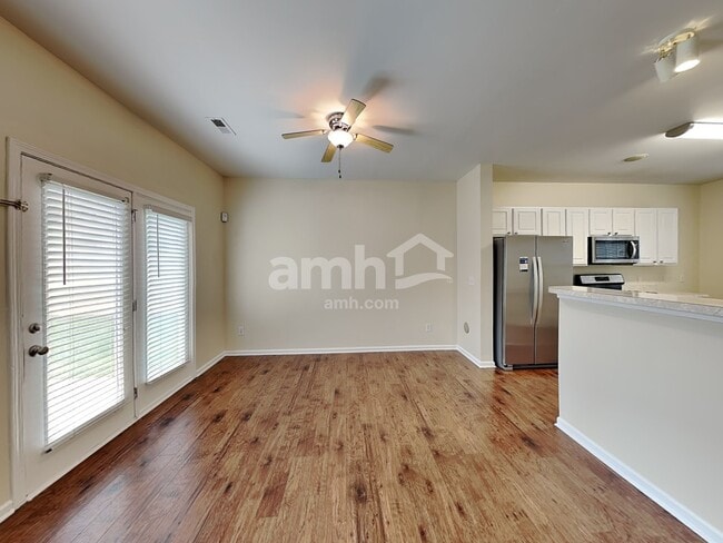 Photo - 11109 Aprilia Ln