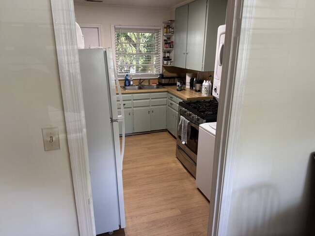 11 Davie Cir Unidad 11B Davie Circle