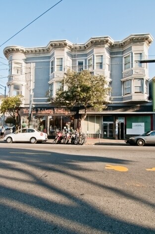 609 ASHBURY Apartments