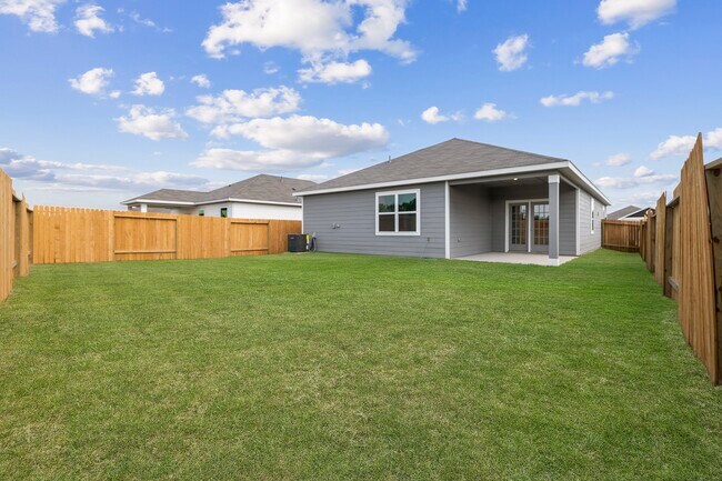 Photo - 16448 Blossom Grv Dr