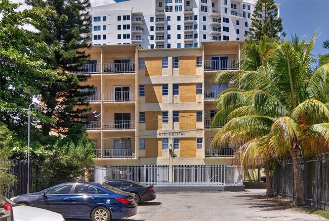 Photo - 453 SW 2nd St Unit 301C