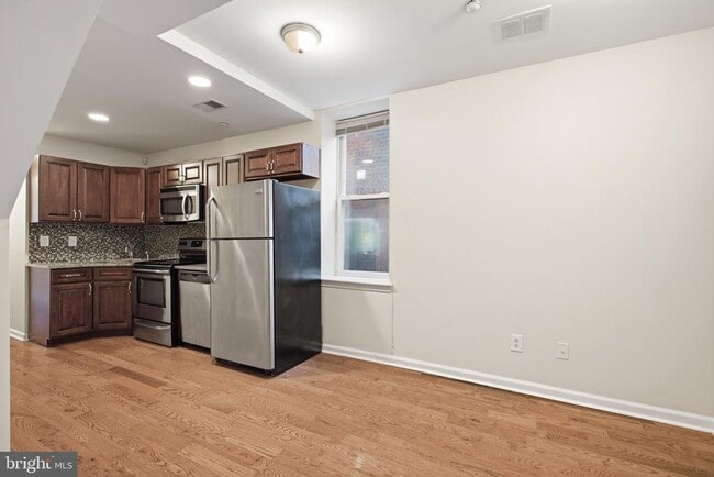 Photo - 2238 N Park Ave