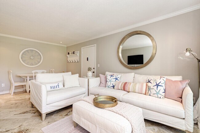 Living room - 5683 Midnight Pass Rd Unit 105