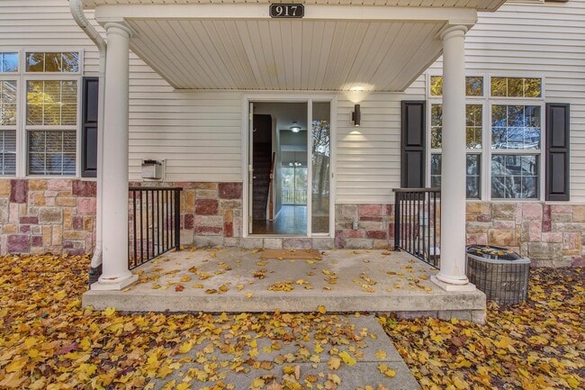 Photo - Legacy at Creekwood