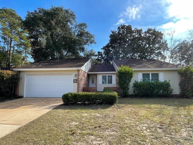 Building Photo - 606 Bayou Ln Rental