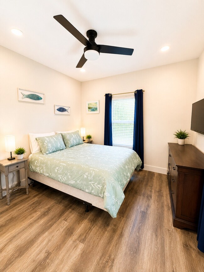 107 N Commercial St Unit SI FL1-ID1579506P