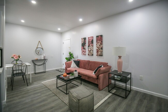 Photo - Western One Apartments