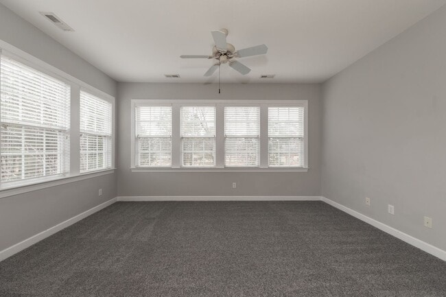 Photo - Golf course views in Braemar Creek 3 beds