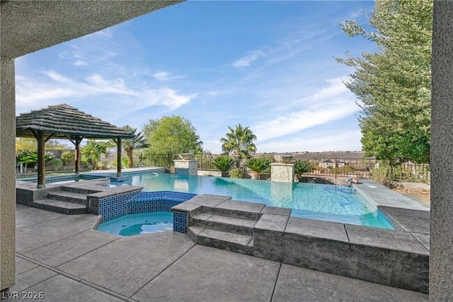 2184 Pont National Dr