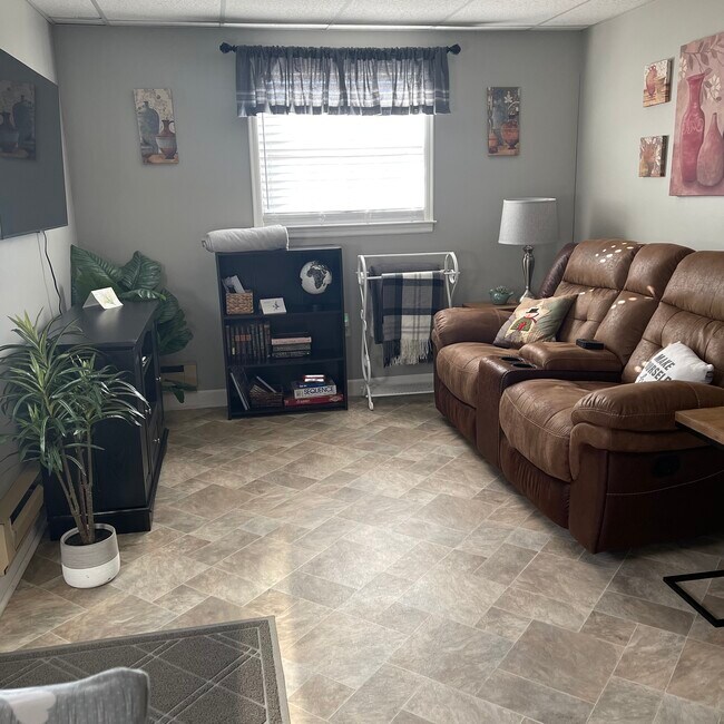 Photo - 220 Pearson Dr Unidad Peaceful and Private