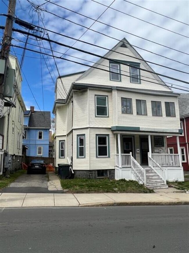 Photo - 128 Cedar St Unit 1