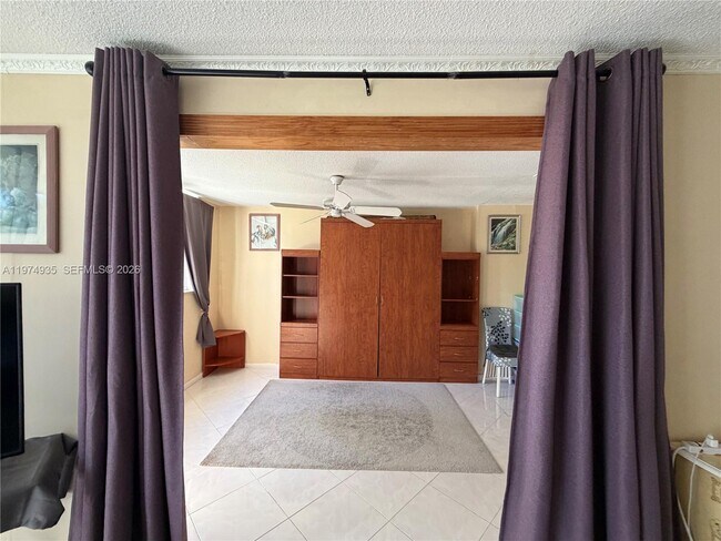 Photo - 3181 S Ocean Dr Unit 305