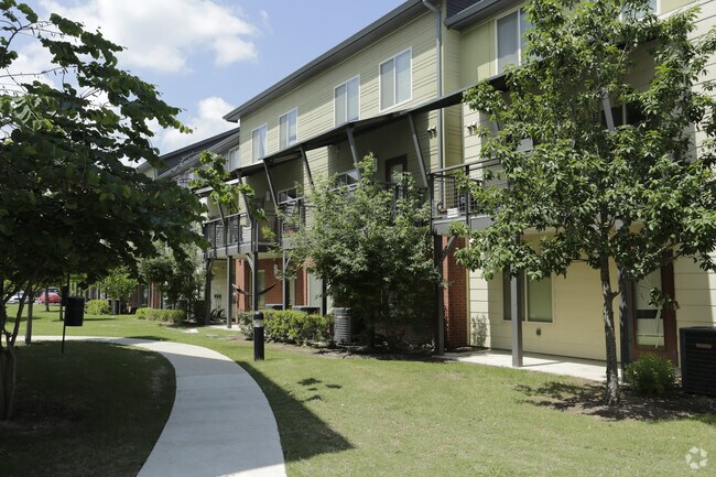 The Thompson | Student Housing