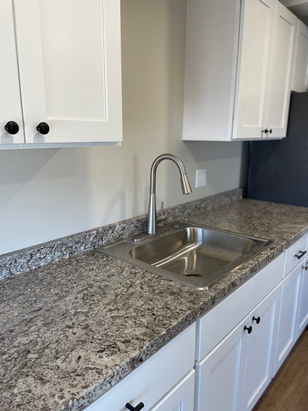 72 Hungerford Terrace Unit 3