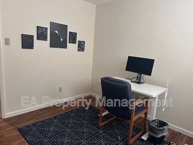 Photo - 9308 Gutierrez Rd NE