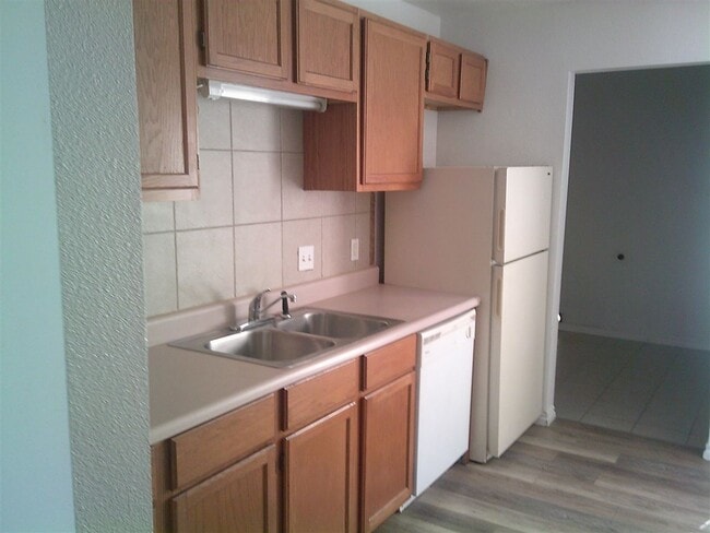 Photo - 1167 NW Ozmun Ave