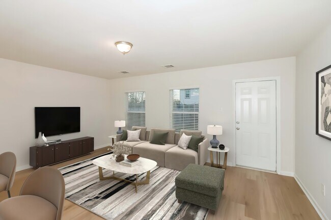 Photo - 10070 Cerritos dr