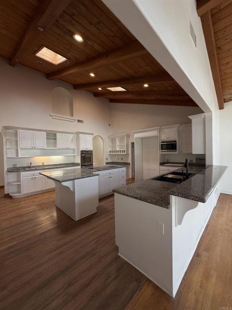 Photo - 1555 Willow Glen Dr
