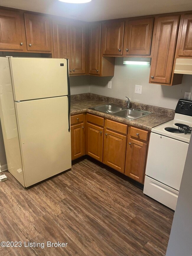 Photo - 404 N Hite Ave Unit B1