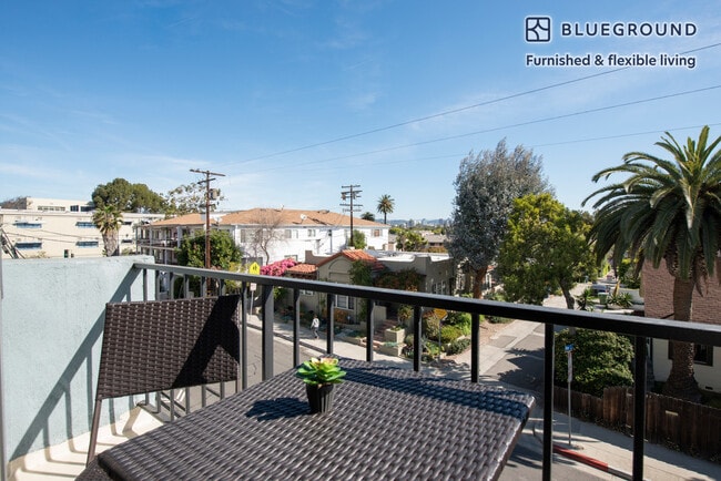 Photo - 1920 6th St Unit FL3-ID77