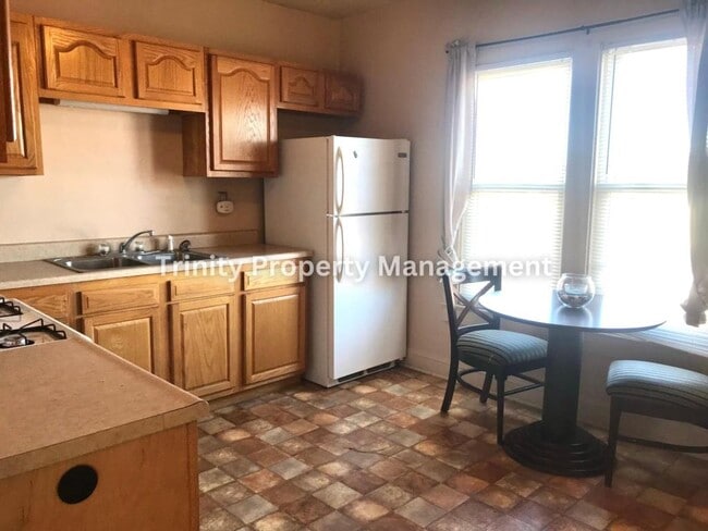 Photo - 1625 Hamill Ave