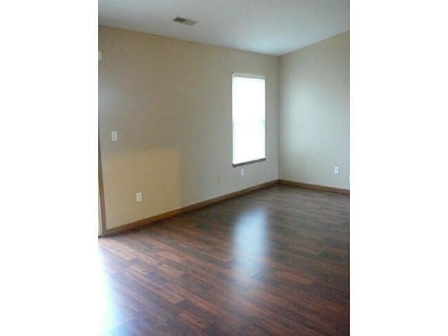 Photo - 6209 Pinnacle Blvd