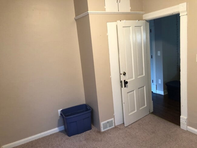 Photo - 2109 Walnut St