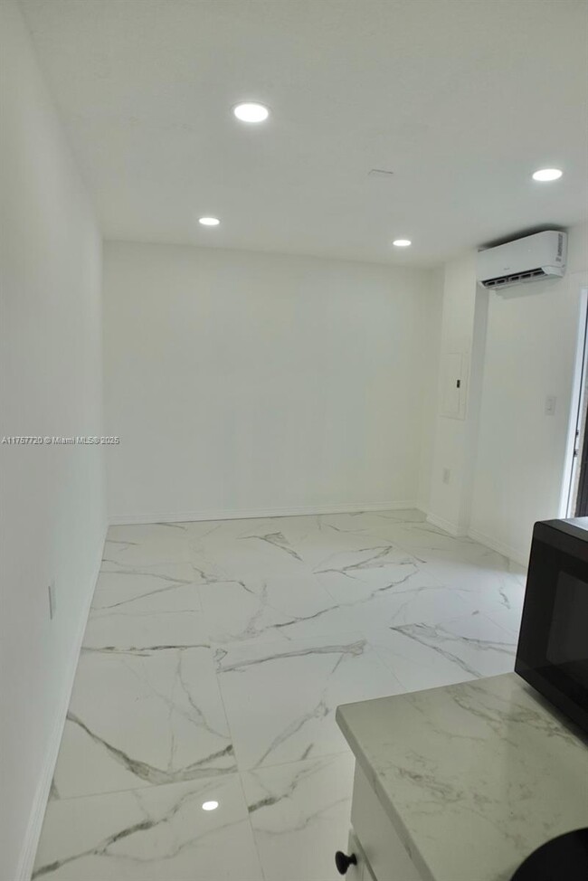 Photo - 14313 SW 146th Ave Apartment Unit 0